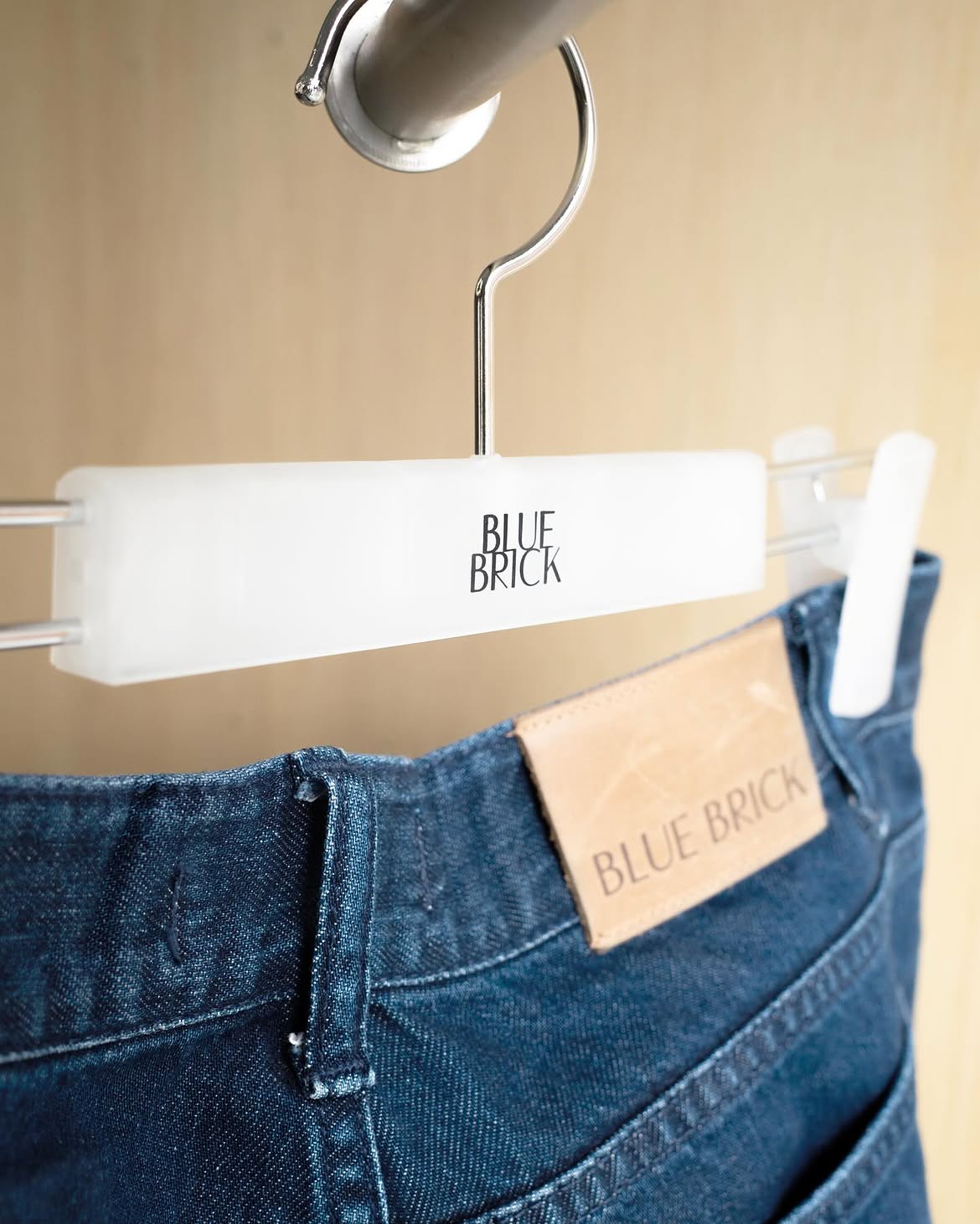 Hanger and leather label